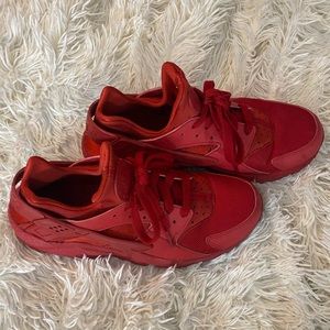 Red Nike Huaraches